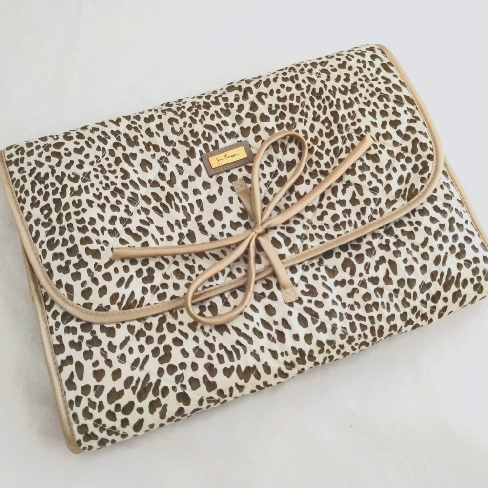 JIM THOMPSON toiletries case/ jewelry travel case